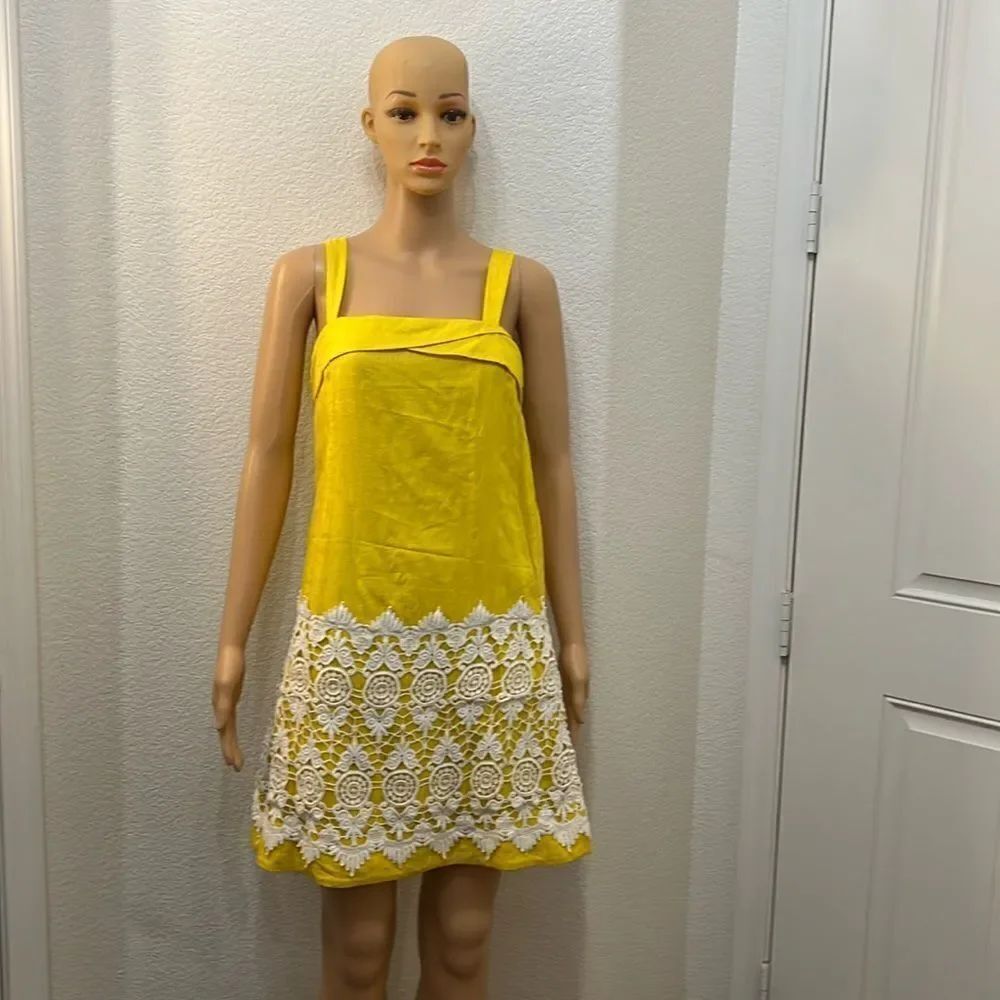 Floreat Dress Sz 2 Yellow Square Neck Sleeveless White Crotchet Lace 💯% Cotton